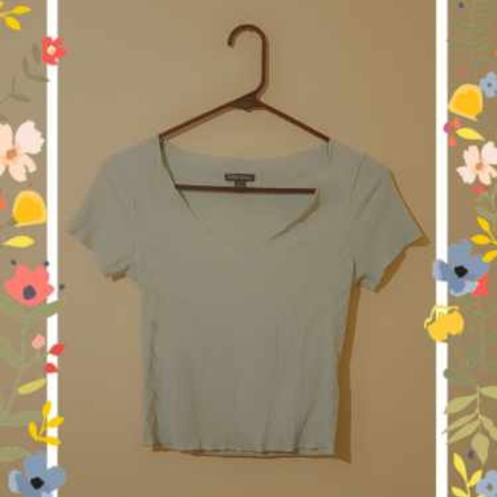 Short Sleeve V-Neck Top